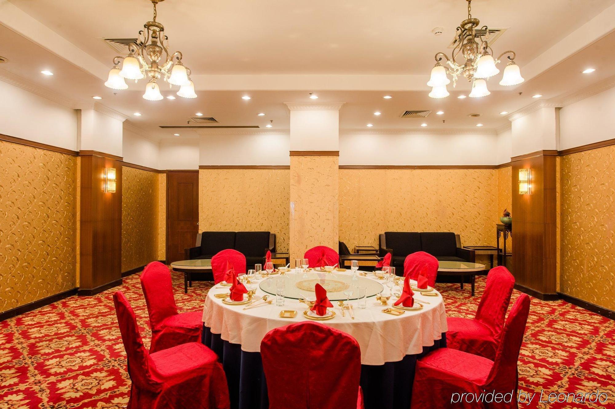 Holiday Inn Downtown شانغهاي المظهر الخارجي الصورة