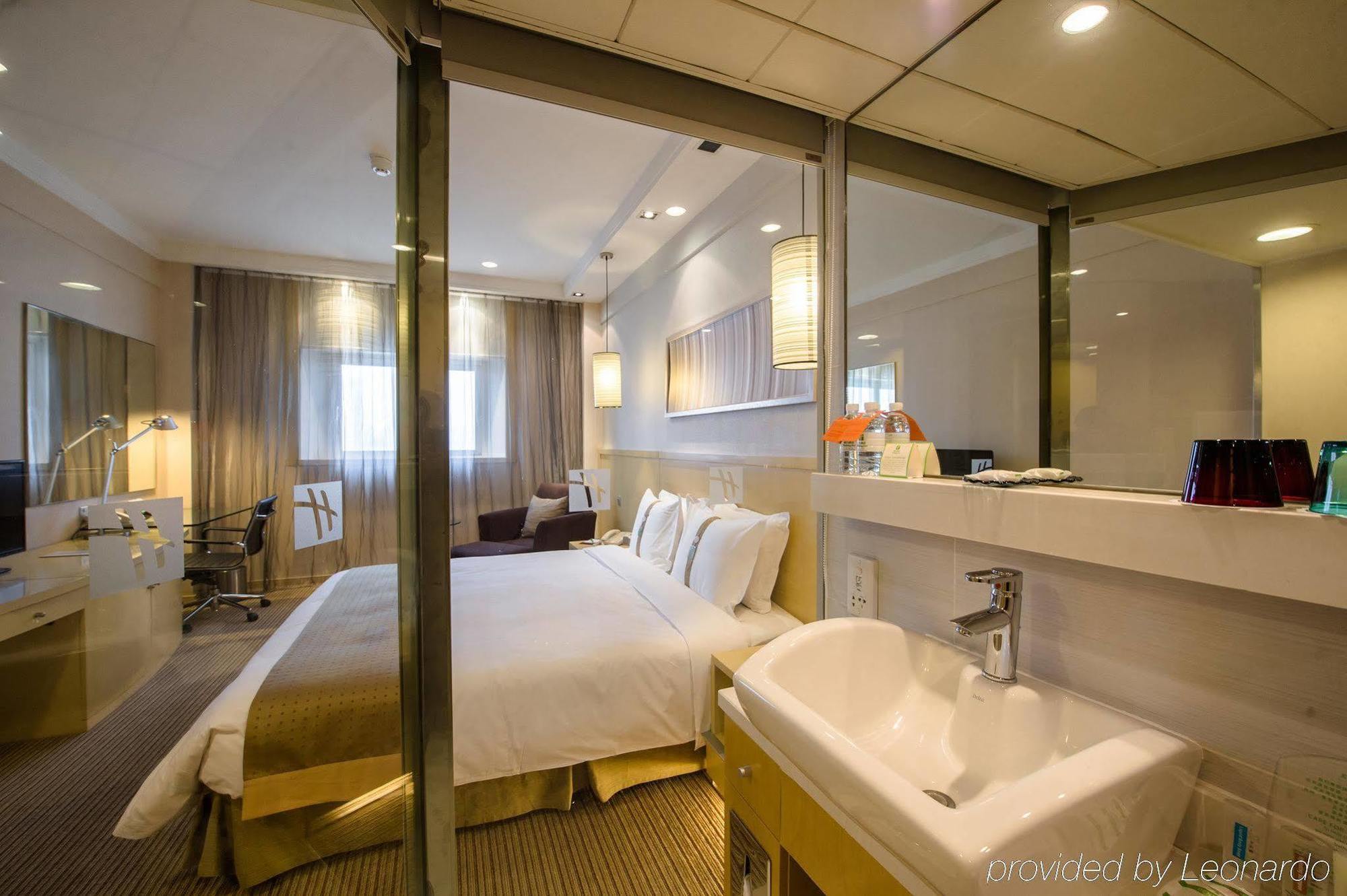 Holiday Inn Downtown شانغهاي المظهر الخارجي الصورة